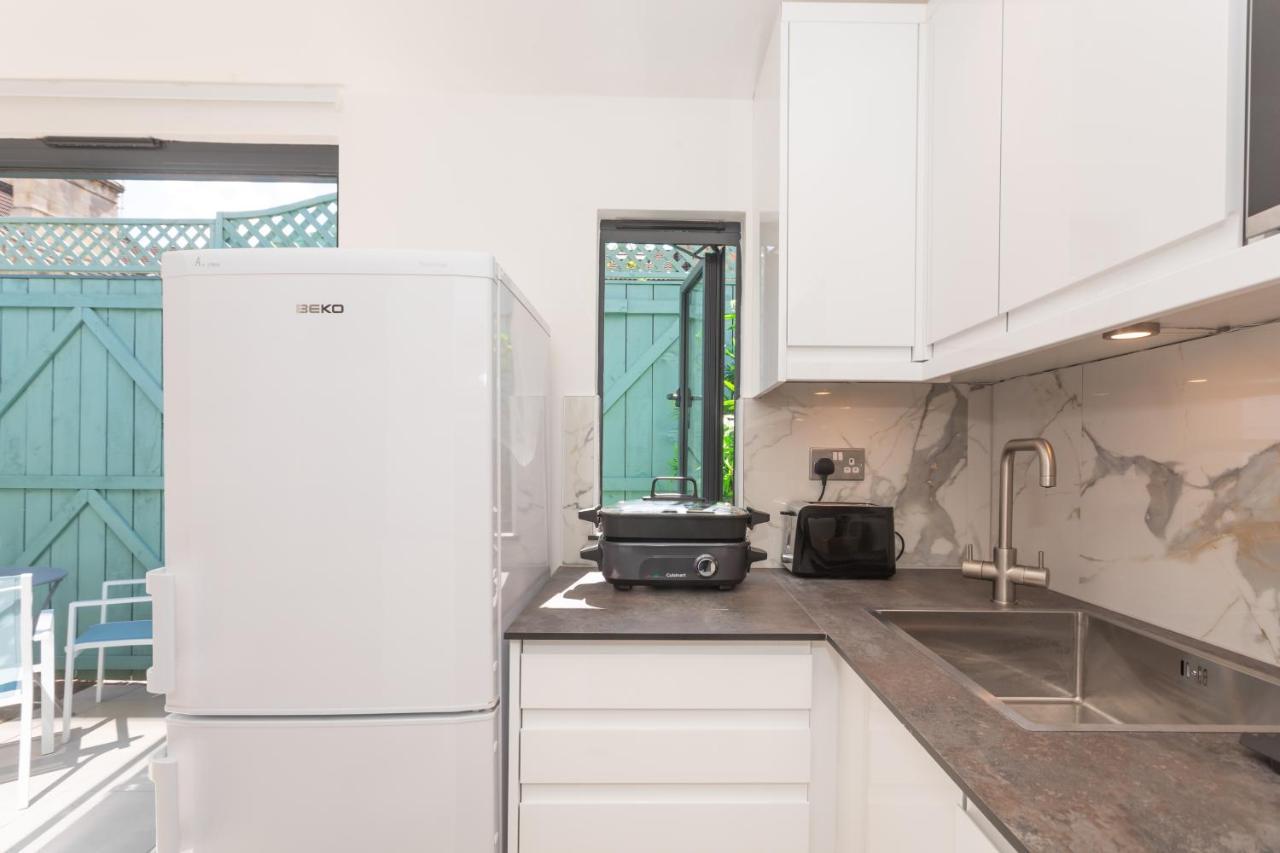 The Blue Door Apartment Bath Ngoại thất bức ảnh
